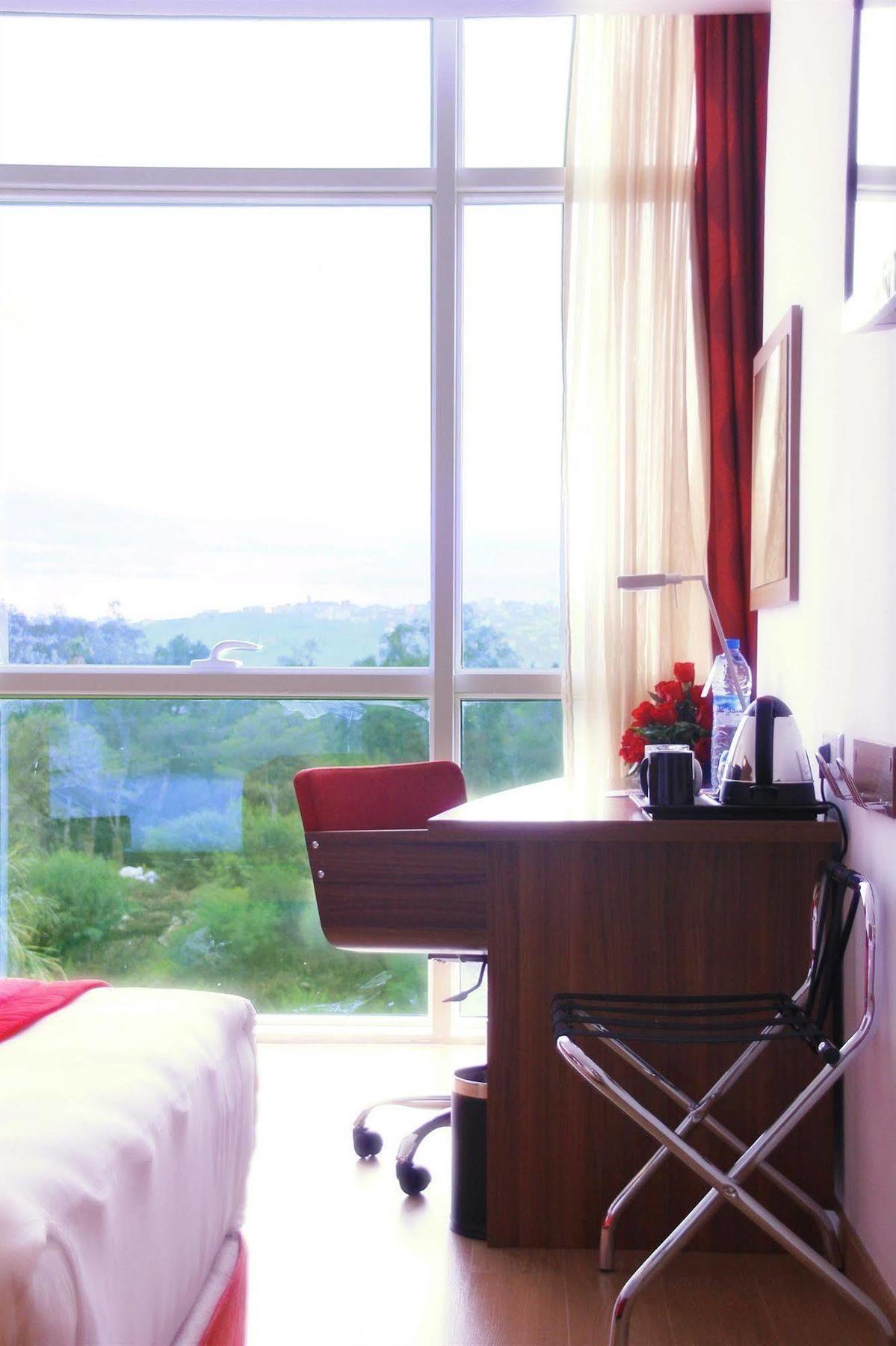 Ramada Encore By Wyndham Tánger Exterior foto